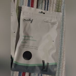 Motif Maternity Compression Socks medium black